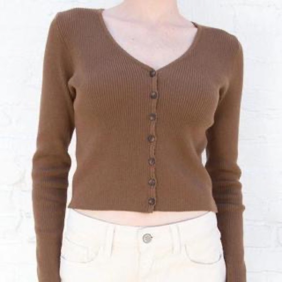 Brandy Melville Collin Long Sleeve Button Up Cardigan - Picture 2 of 4